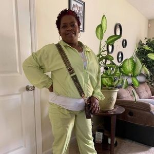 Meet your Posher, Tise